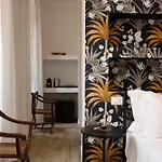 Palazzo Tridente Πανσιόν 4*